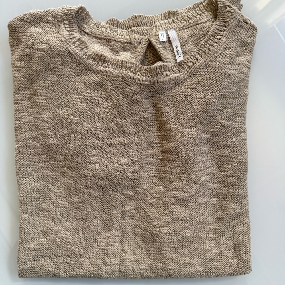 Studio Y gold Knit Women's Sweater